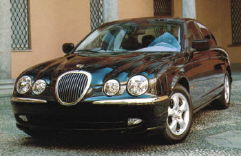 Si vous voyez un grand fauve dans une Jaguar...