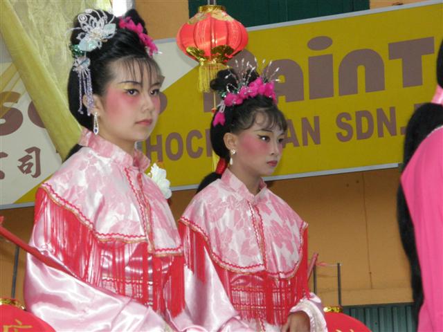 http://nsm01.casimages.com/img/2008/04/01//080401121956255171896285.jpg