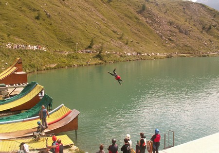 Jumping &agrave; l'arriv&eacute;e