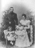 Nicolas, Alix, Olga et Tatiana