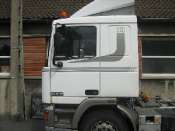 mini-mini-tracteur Aux Royaumes des Chérubins.JPG