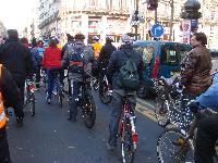 Paris Rando Vélo : rendez-vous des membres du forum et photos (septembre 2006 à décembre 2007) [manifestation] - Page 14 Mini_071216101357142181521116