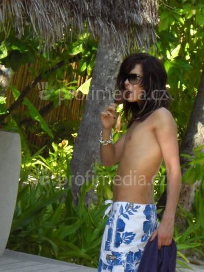 Les cheris aux Maldives Bill ... magnum d'amour T__T