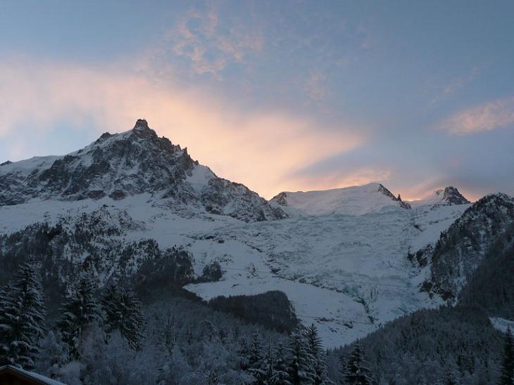 Lev&eacute; de soleil - Aiguille du Midi 20080205