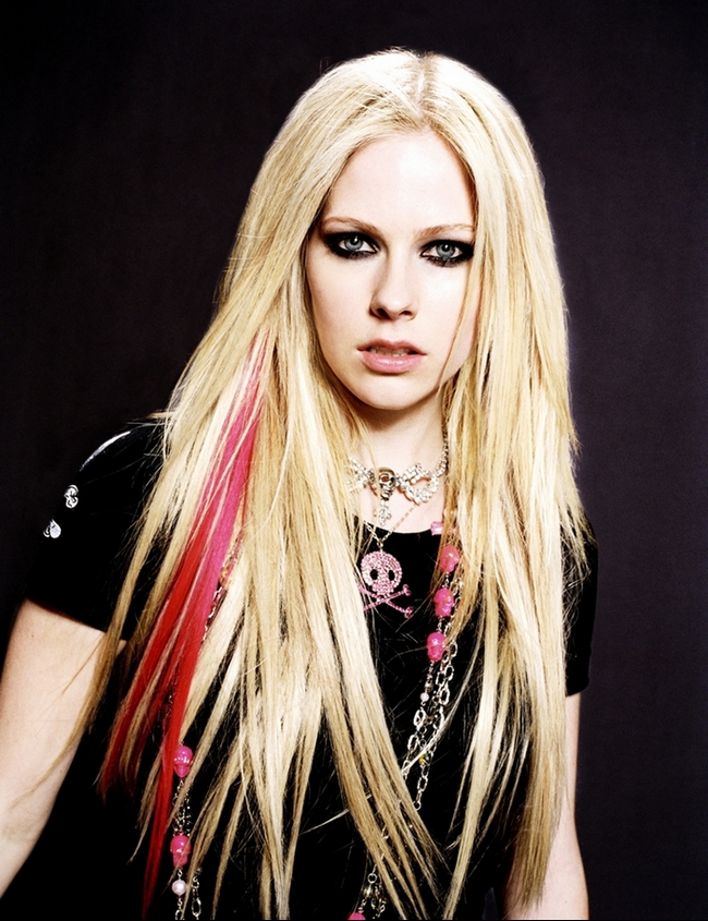 ~  Official Photo Album Kate's - Avril Lavigne  ~ 080309113733173611806786