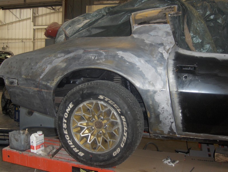 Aile arrière droite 05