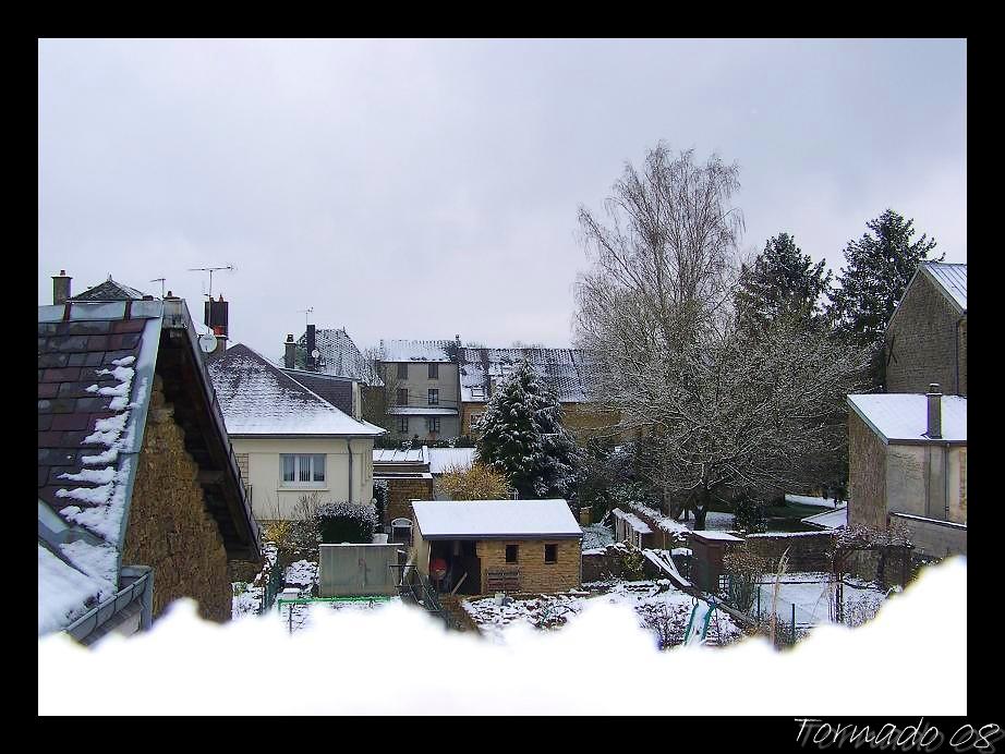 Neige du 24 Mars 2008 dans les Ardennes (20 photos) 080324120836101411865784