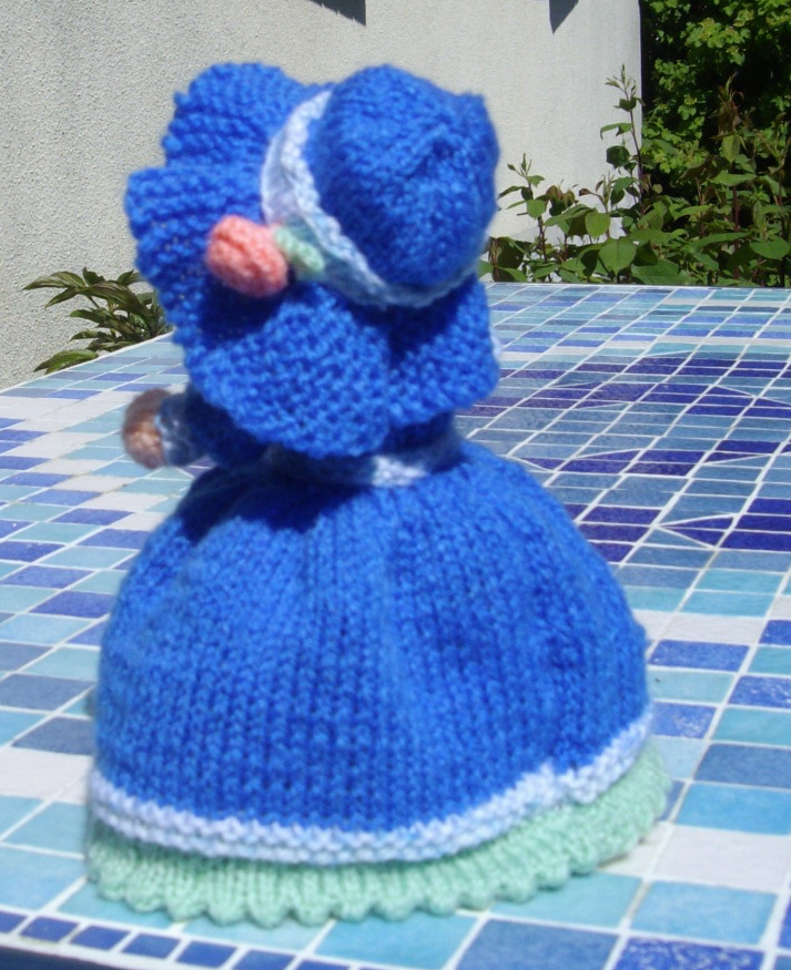 mini poup&eacute;e de dos 