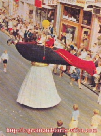 L'aigle a deux t&Atilde;&ordf;te (Anc) 6