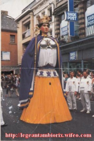 Mademoiselle VICTOIRE ANCIENNE 4