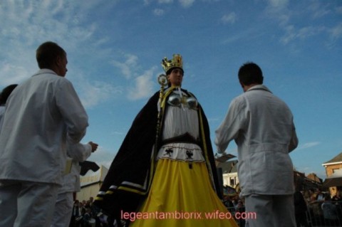 Mademoiselle VICTOIRE 2006 11