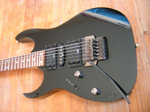 Ibanez008