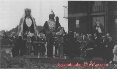 COUPLE GOLIATH ANCIENNE 23