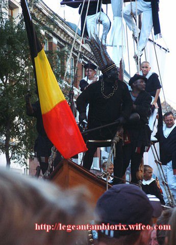 La-barque-des-pecheurs-napolitains-Ancienne-5