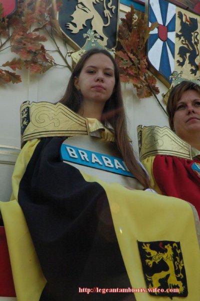 Le-char-des-Neuf-Provinces-2006-6