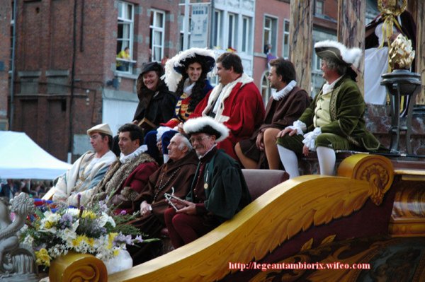 Le-char-de-ville-dAth-2006-1