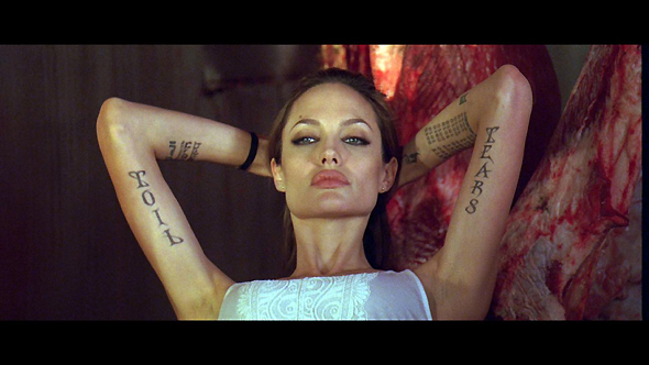 Angelina JOLIE dans WANTED...-ph8