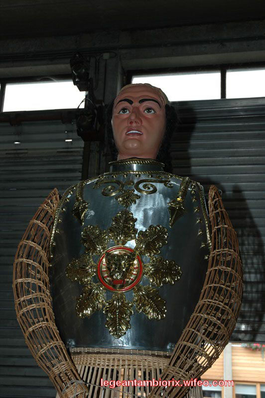 LES PREPARATIFS DES GEANTS 3