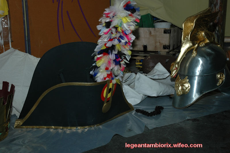 LES PREPARATIFS DES GEANTS 25 C