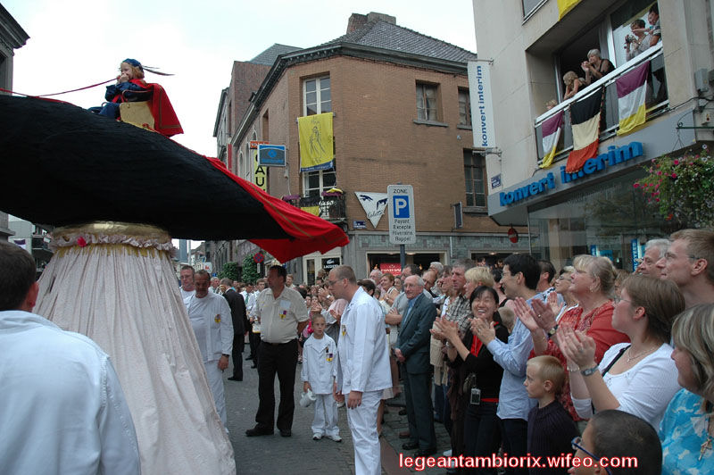 L'aigle a deux t&Atilde;&ordf;te 2007 18