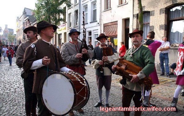 le-groupe-des-19-communes-2007-3