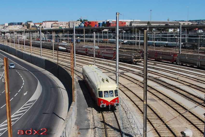 Pk 862,1 : Gare de Marseille-St-Charles (13) - Le X2403 08090806233124122471591