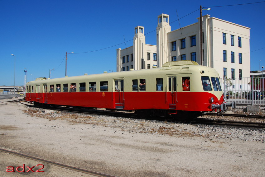 Pk 862,1 : Gare de Marseille-St-Charles (13) - Le X2403 08090806233124122471594