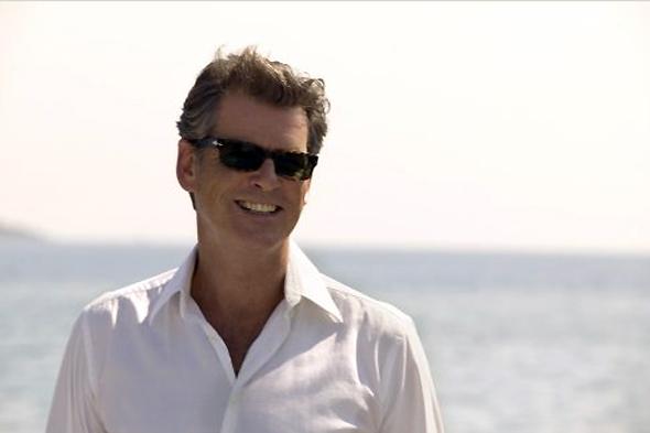Pierce BROSNAN dans MAMMA MIA-ph1