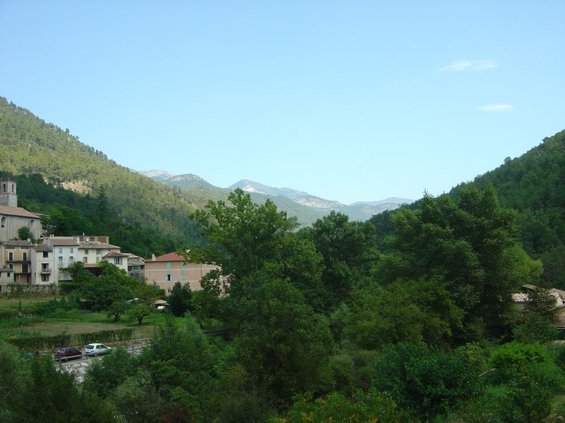 Le village de Roquestéron 080916104342273942504209