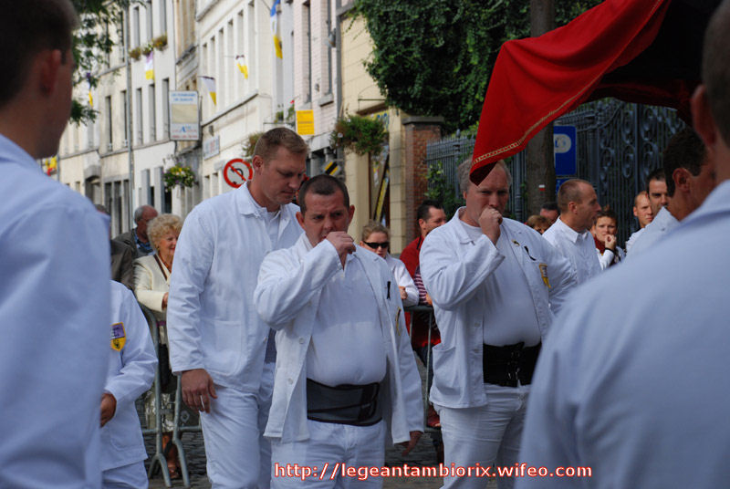 L'Aigle &Atilde;&nbsp; Deux T&Atilde;&ordf;te 2 p 2008 0P