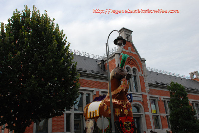 Le Cheval Bayard 2 p 2008 0I