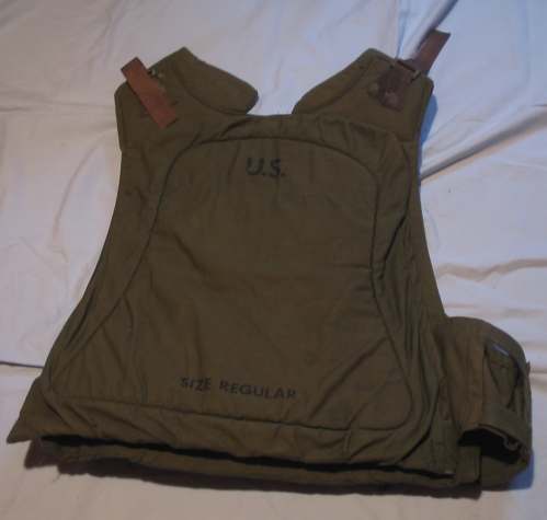 LES PROTECTIONS ou BODY ARMOR 080923082953357352532492