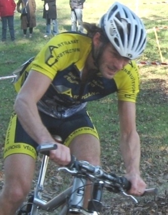 Cyclo-cross de Saumur : Avec les coureurs du VSS 081021093206413832641499