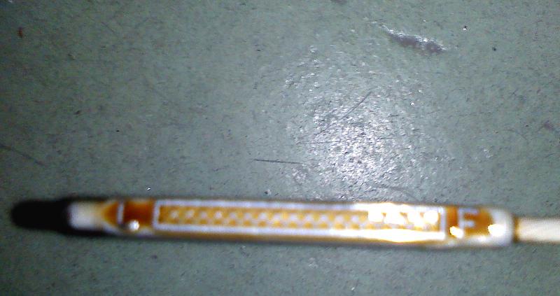 cot&eacute; aile a chaud