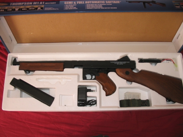 Thompson M1A1 [Cybergun M1A1] 081231010508468722935137