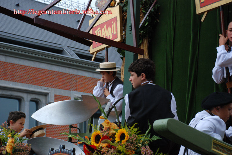 Le char de l'agriculture 13