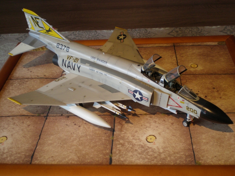 F-4J "Phantom" et A-4C "Skyhawk". 090405112208585293428967