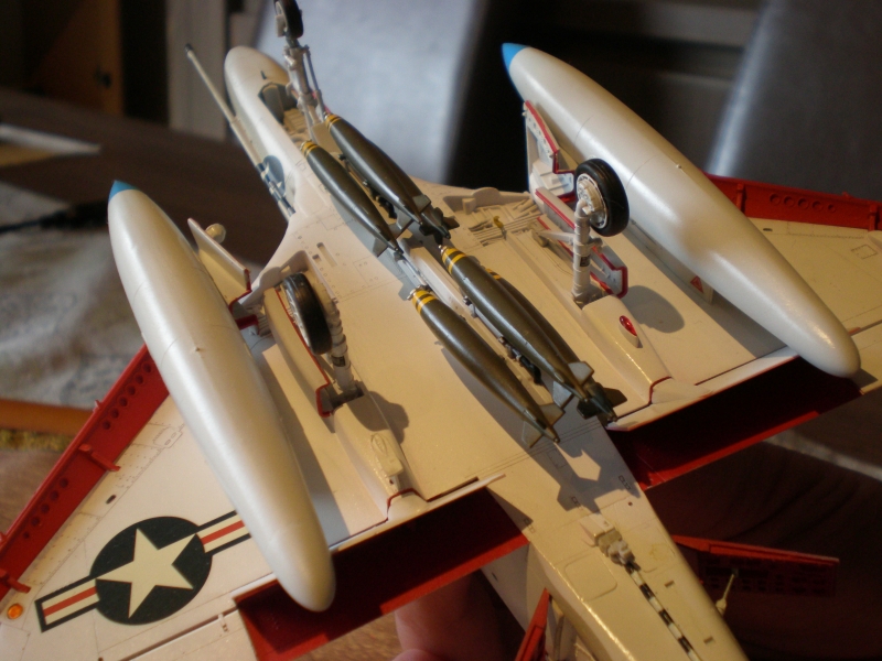 F-4J "Phantom" et A-4C "Skyhawk". 090405112739585293429000