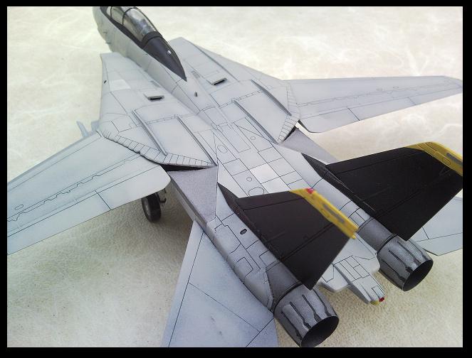 [REVELL] 1/72 - Grumman F-14D Super Tomcat  - Page 4 090412074504101733468513