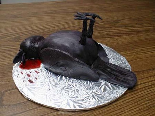 weird_and_creepy_cakes_01