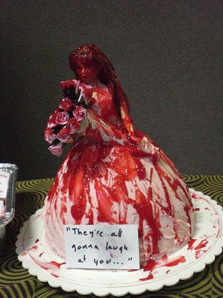 weird_and_creepy_cakes_06