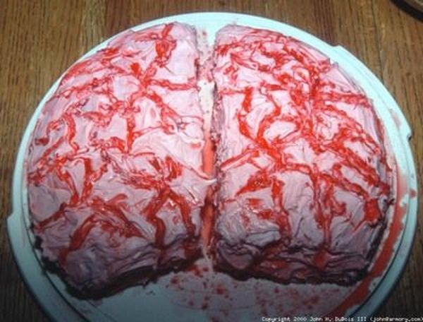 weird_and_creepy_cakes_10