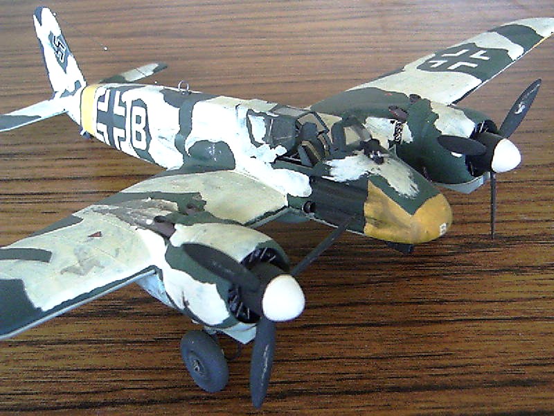 Henschel He 129-B2/R2  du IV(Pz) SG9   hiver 1943/44 Front Est 090427123229651023553527