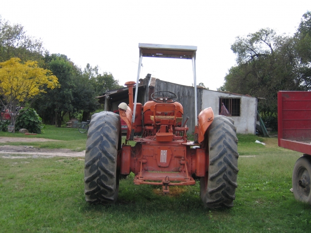 Tracteurs d'Argentine 090504102841659343601242