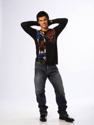 Photoshoots de Taylor Lautner. 090507074106575183617857