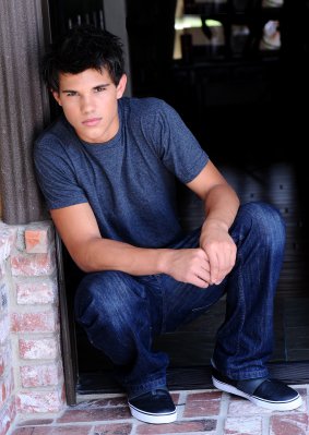 Photoshoots de Taylor Lautner. 090512064942575183647745