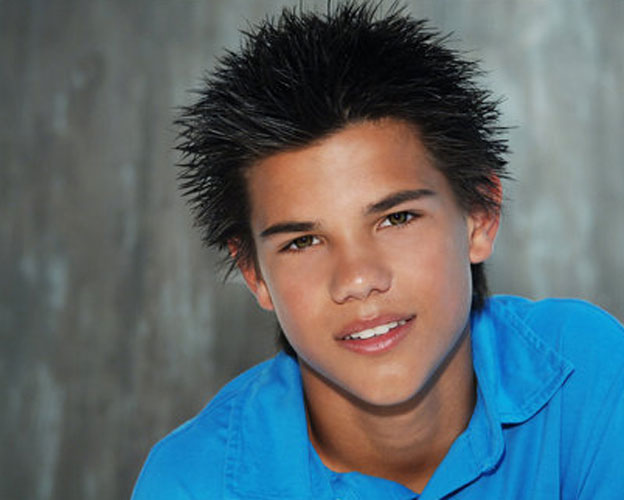 Photoshoots de Taylor Lautner. 090512064942575183647749