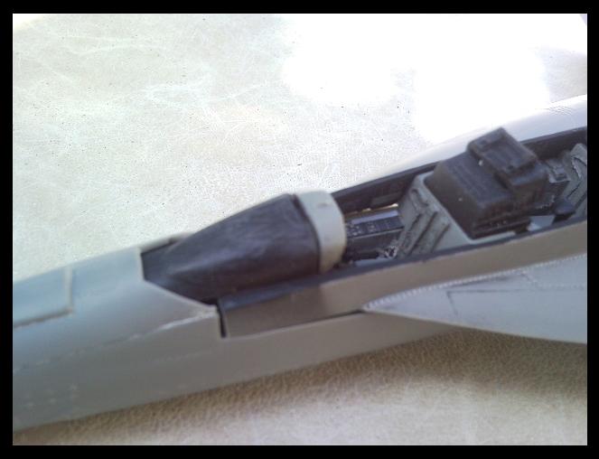 F-18 F Super Hornet (revell 1/48) VFA-102 Diamondbacks : dio dévoilé complètement ;) - Page 2 090525073955101733732240