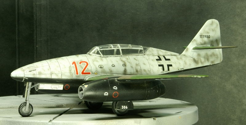 [Revell] Messerschmitt Me 262B Schwalbe 1/72 090602063958657403789550