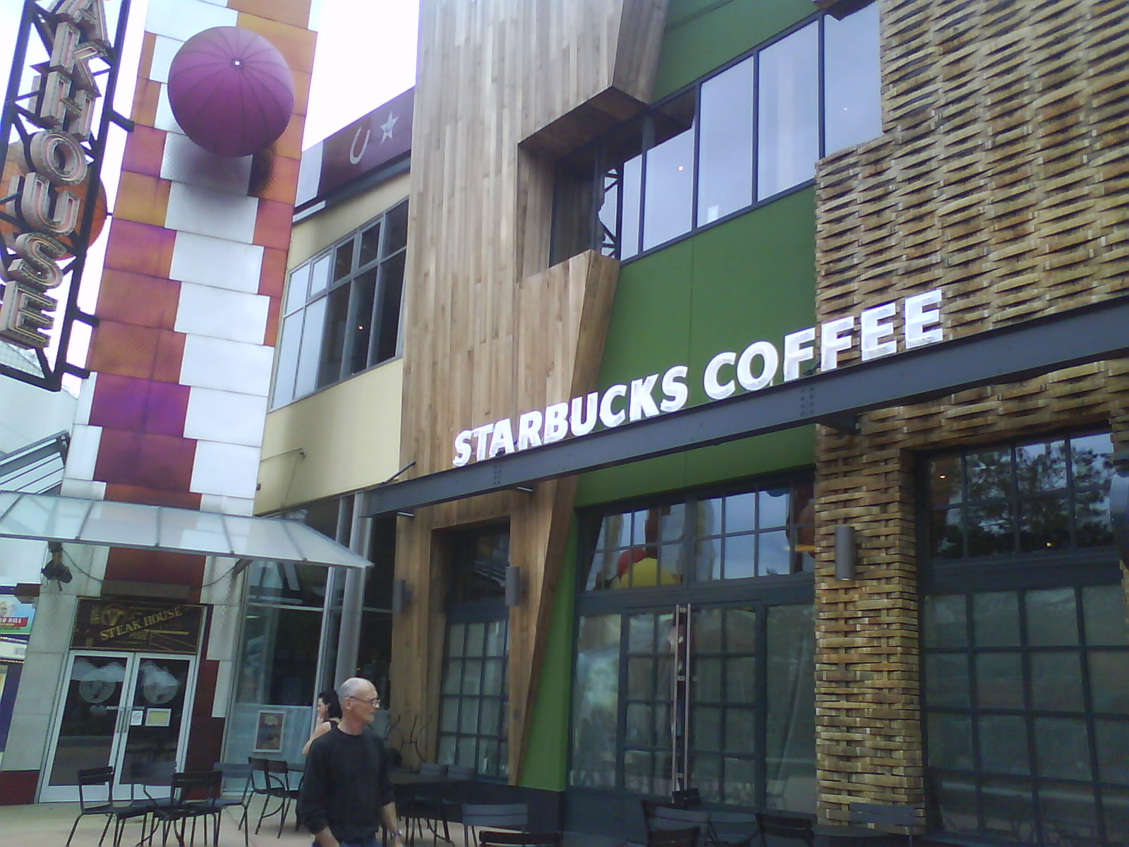 Starbucks Coffee [Disney Village - 2009] - Page 18 090618043521725083897913